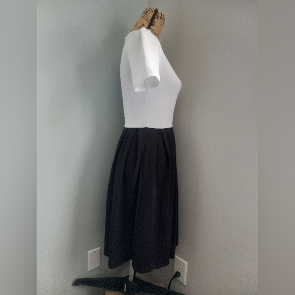 LULAROE Amelia Black & White Colorblock Pleated Dress, Size Small - Picture 3 of 12